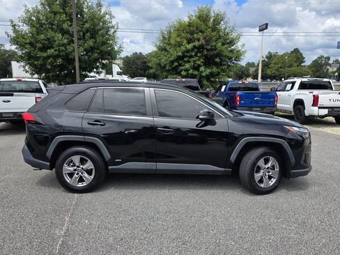 Used 2022 Toyota RAV4 XLE w/ Convenience Package AWD/4WD image 37