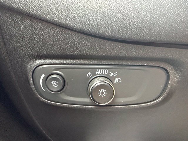 Certified 2024 Chevrolet Equinox LS w/ LS Convenience Package FWD image 25