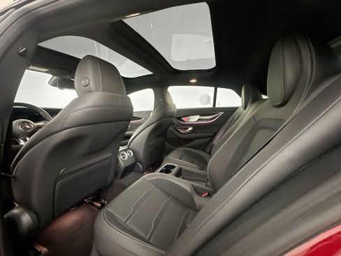 Used 2024 Mercedes-Benz AMG GT 43 image 23