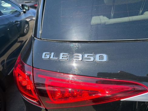 Used 2021 Mercedes-Benz GLE 350 4MATIC image 9