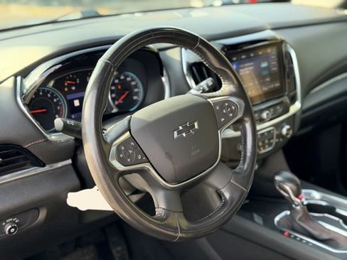 Used 2022 Chevrolet Traverse RS w/ LPO, Floor Liner Package image 8