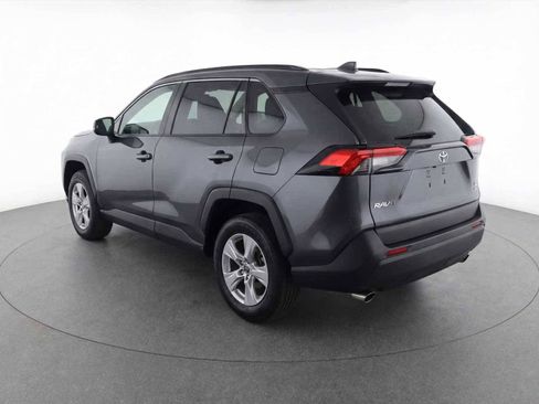 Used 2025 Toyota RAV4 XLE image 5