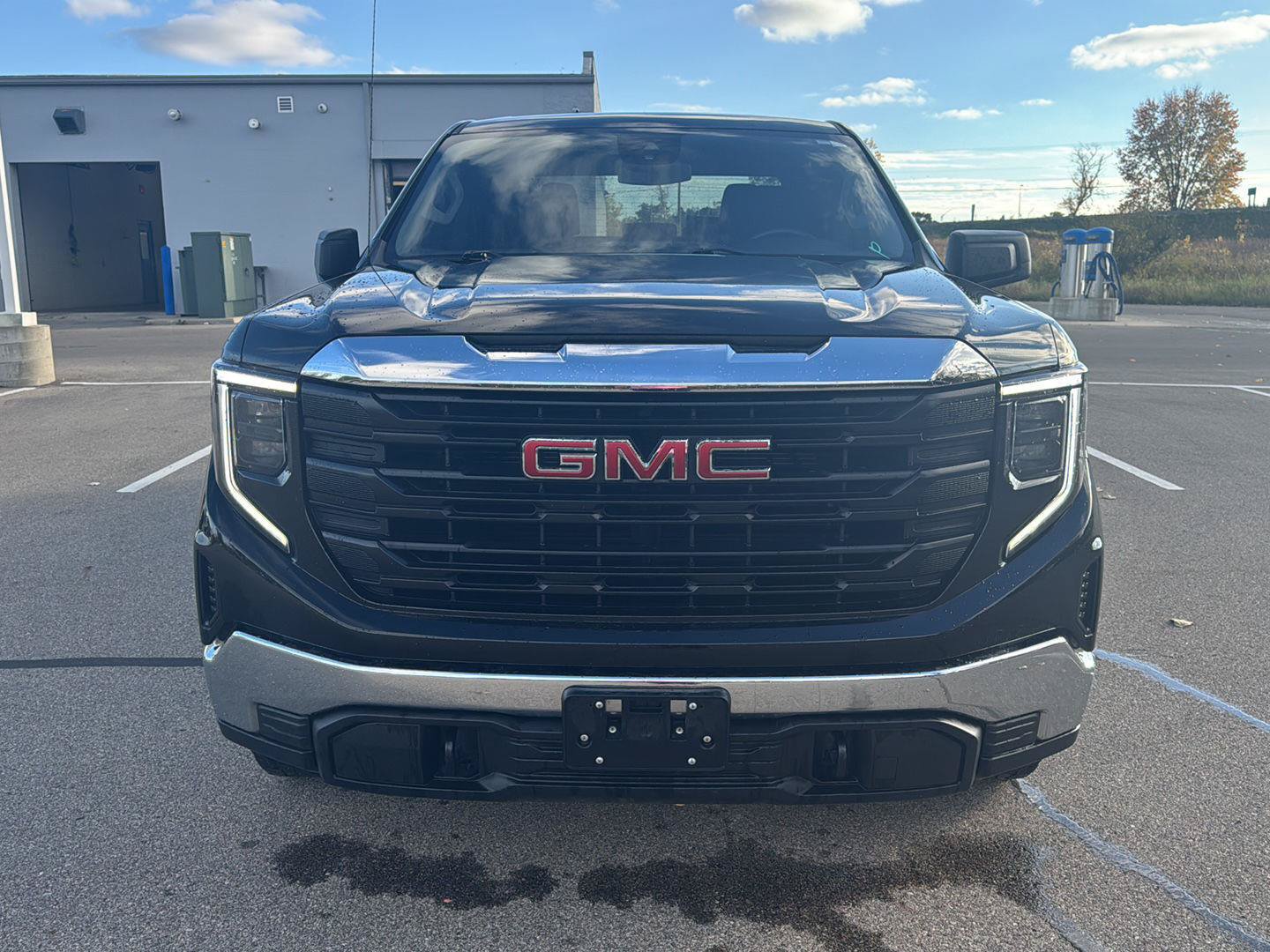 Used 2022 GMC Sierra 1500 Pro AWD/4WD image 8