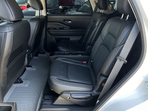 Certified 2023 Nissan Pathfinder SL w/ SL Premium Package image 27