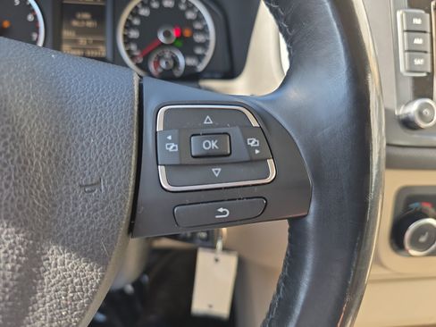 Used 2012 Volkswagen Tiguan S AWD/4WD image 25