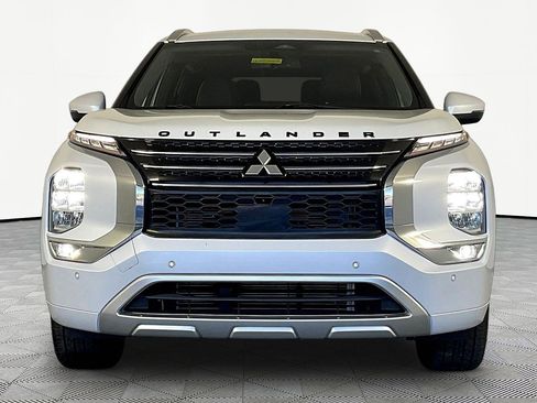 Used 2022 Mitsubishi Outlander SEL FWD image 2