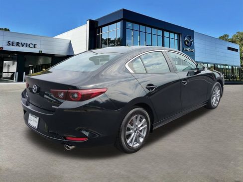 Used 2025 MAZDA MAZDA3 s FWD image 4