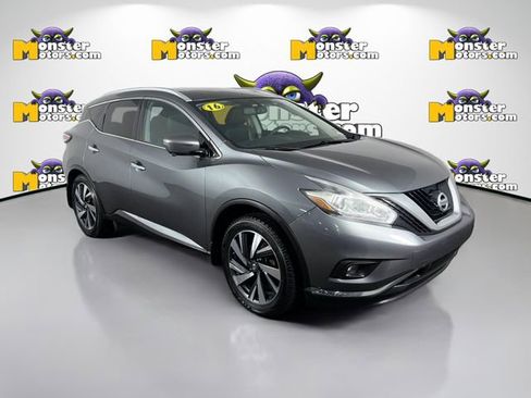 Used 2016 Nissan Murano S image 3