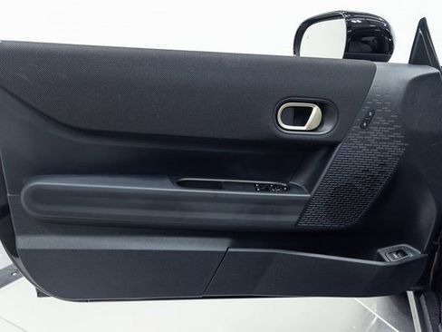 Certified 2025 MINI Cooper 2-Door Hardtop image 11