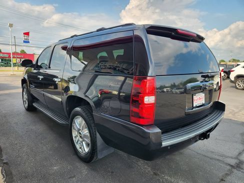 Used 2011 Chevrolet Suburban LTZ AWD/4WD image 5
