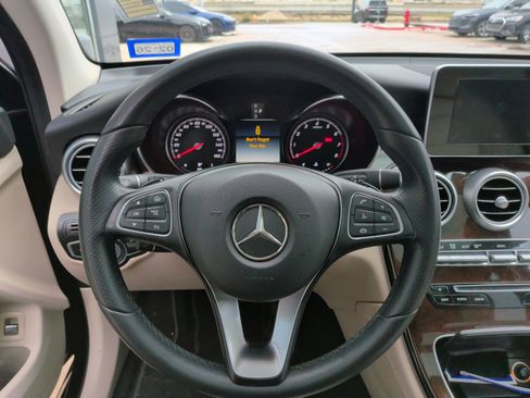 Used 2018 Mercedes-Benz GLC 300 300 image 13