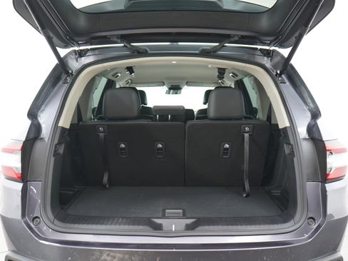 Used 2025 Honda Pilot EX-L image 17