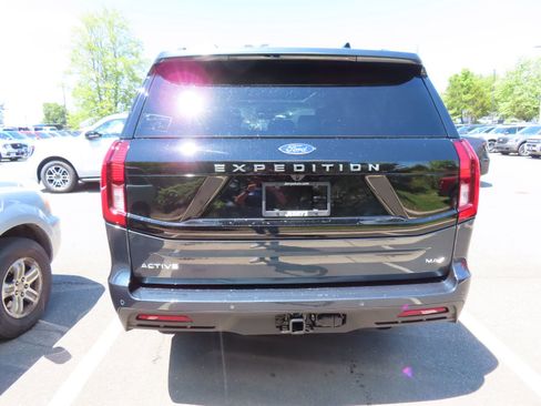 New 2026 Ford Expedition Max Active AWD/4WD image 5