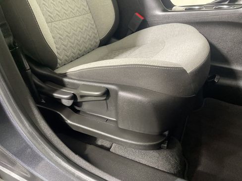 Used 2022 Chevrolet Equinox LS AWD/4WD image 24