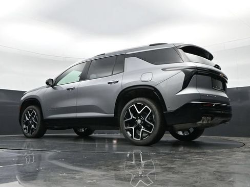 Used 2026 Chevrolet Traverse High Country w/ LPO, Floor Liner Package AWD/4WD image 44