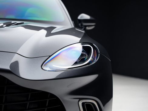 Used 2023 Aston Martin DBX AWD/4WD image 10