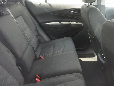 Used 2019 Chevrolet Equinox LT FWD image 12