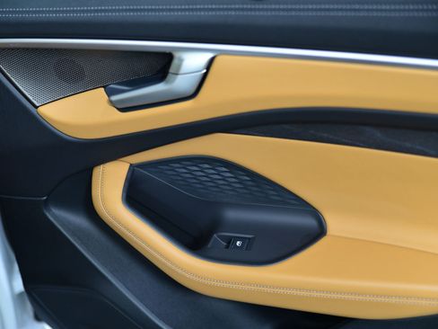 New 2026 Audi A6 Premium Plus AWD/4WD image 19