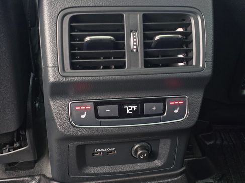 Used 2023 Audi SQ5 Prestige w/ Prestige Package AWD/4WD image 18