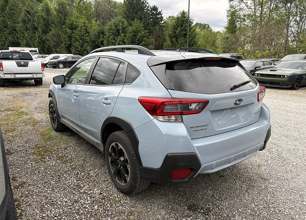 Used 2023 Subaru Crosstrek 2.0i AWD/4WD image 4