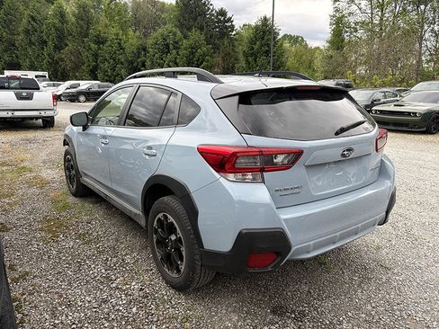 Used 2023 Subaru Crosstrek 2.0i AWD/4WD image 4