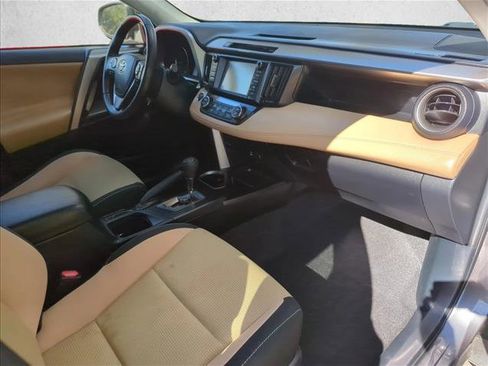 Used 2018 Toyota RAV4 XLE image 26