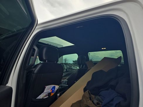 Used 2019 Ford F250 Platinum w/ Platinum Ultimate Package image 5