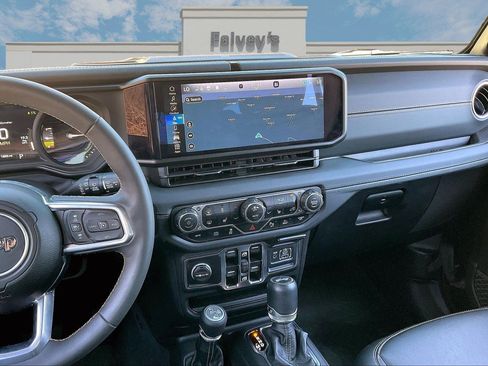 Used 2024 Jeep Wrangler Sahara w/ Technology Group image 6