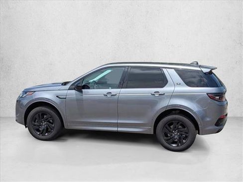 Used 2024 Land Rover Discovery Sport S image 8