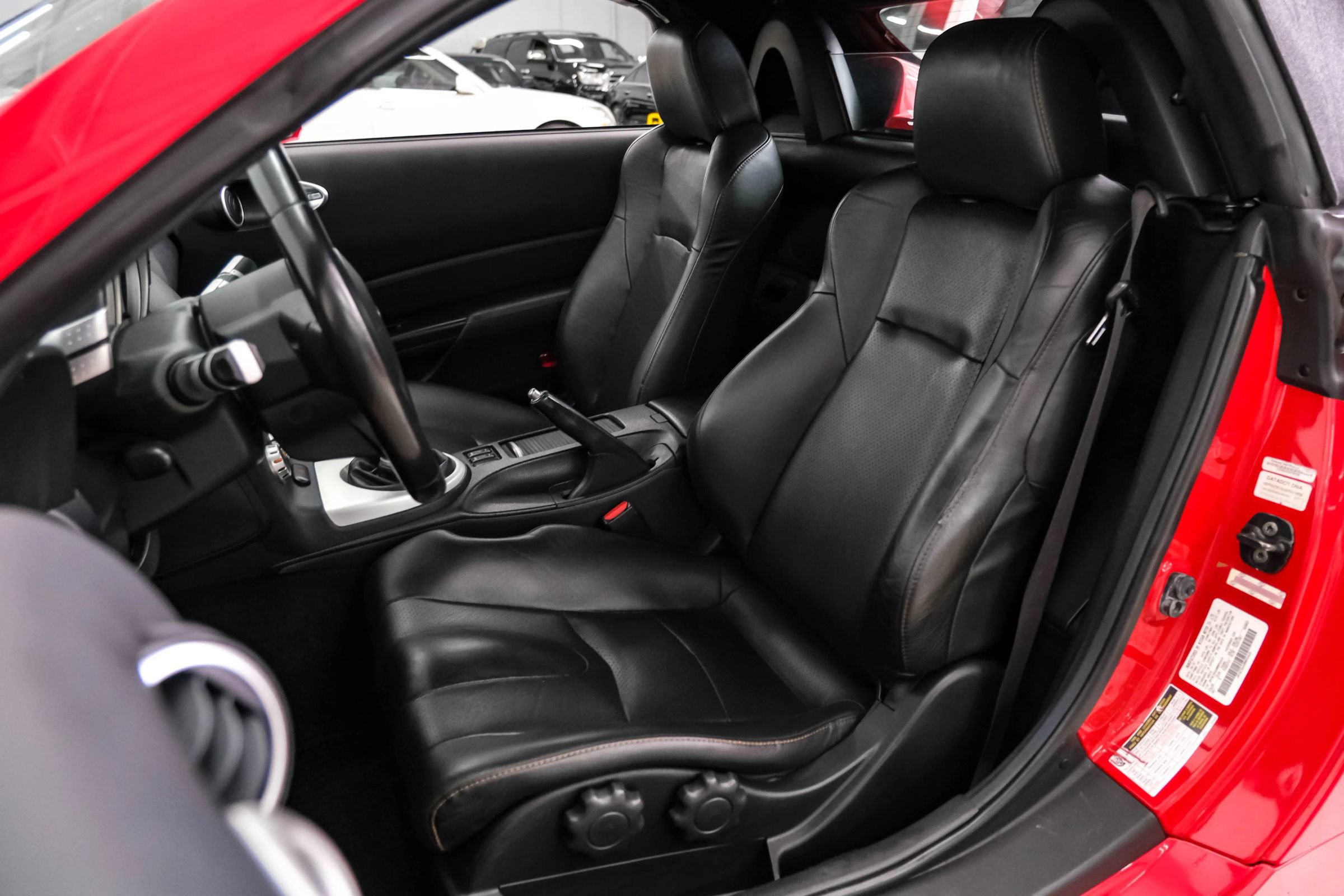 Used 2008 Nissan 350Z Grand Touring RWD image 28