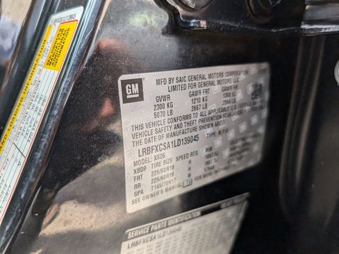 Used 2020 Buick Envision Essence FWD image 25