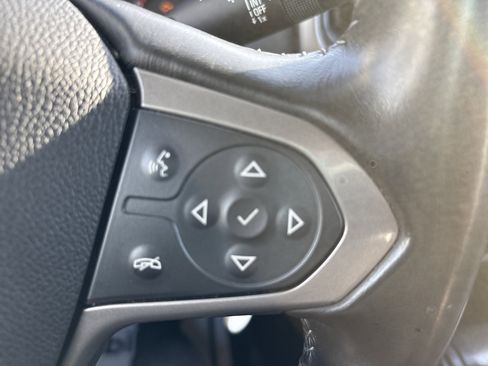 Used 2018 Chevrolet Colorado Z71 image 18