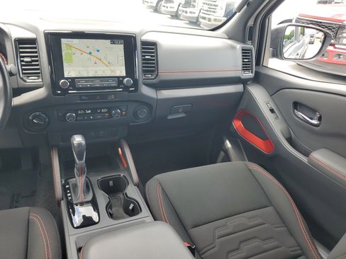 Certified 2024 Nissan Frontier PRO-4X w/ Off-Road Protection Package AWD/4WD image 17