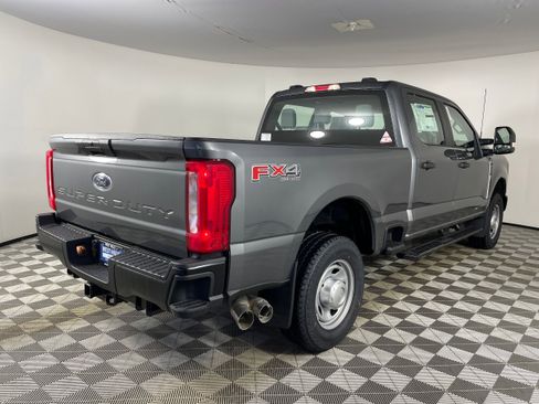 New 2026 Ford F350 XL AWD/4WD image 6