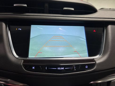Used 2017 Cadillac XT5 Luxury w/ Driver Awareness Package FWD image 43