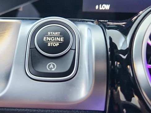 Used 2022 Mercedes-Benz GLB 35 AMG 4MATIC image 29