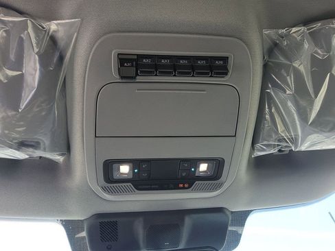 New 2026 Ford F550 2WD Regular Cab Super Duty image 12