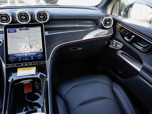 New 2026 Mercedes-Benz GLC 43 AMG GLC 43 AMG image 15