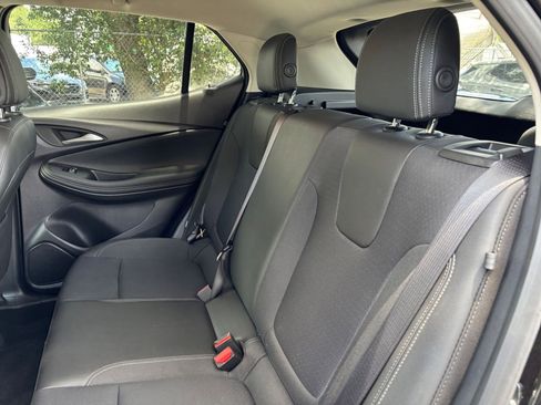 Used 2025 Buick Encore GX Preferred FWD image 37