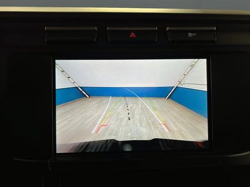 Used 2023 Ford F250 XLT image 13