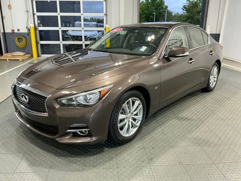 Used 2015 INFINITI Q50 Premium w/ All Weather Package RWD image 2