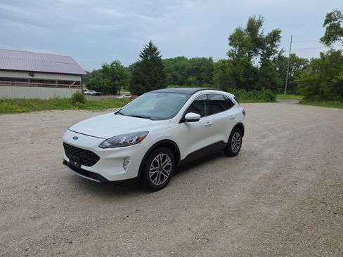 Used 2020 Ford Escape SEL AWD/4WD image 5