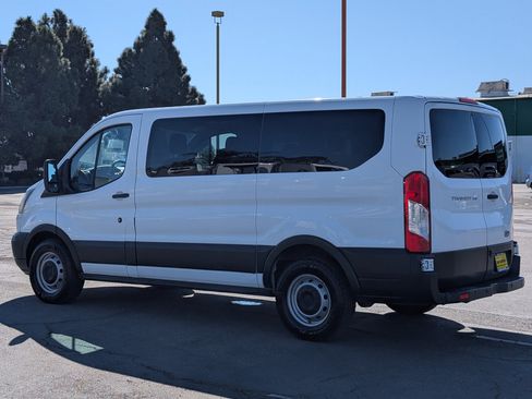 Used 2016 Ford Transit 150 XL image 5