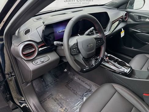 New 2026 Chevrolet Trax RS w/ Sunroof Package image 11