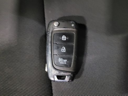 Used 2022 Hyundai Tucson SE AWD/4WD image 32