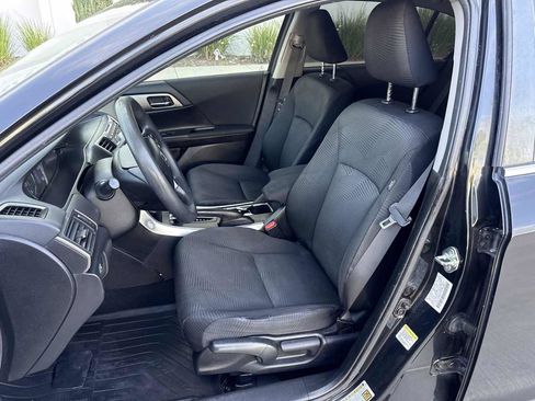 Used 2015 Honda Accord LX image 18