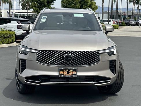New 2026 Volvo XC90 T8 Plus w/ Protection Package Premier AWD/4WD image 2