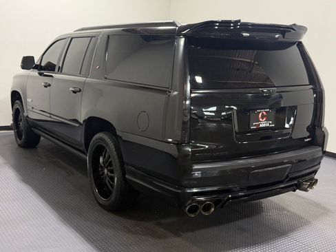 Used 2015 Cadillac Escalade ESV Platinum AWD/4WD image 7