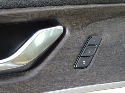 New 2025 Jeep Grand Cherokee L Limited image 22