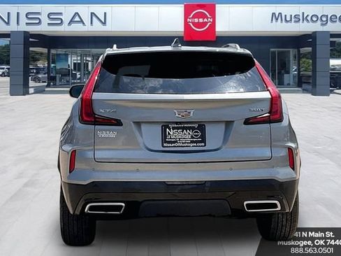 Used 2024 Cadillac XT4 Premium Luxury FWD image 6